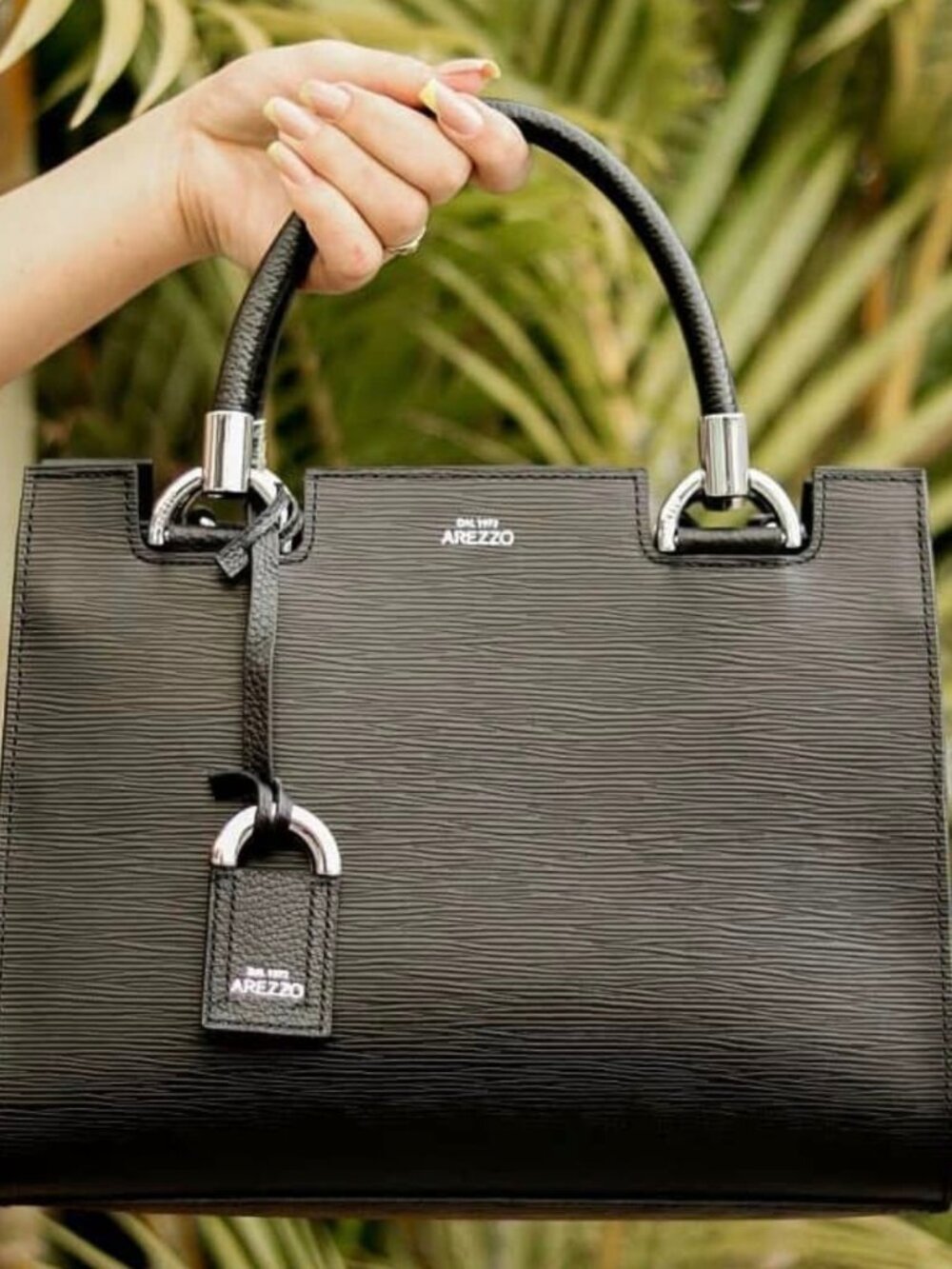 Abraccio EPI Leather black tote Arezzo